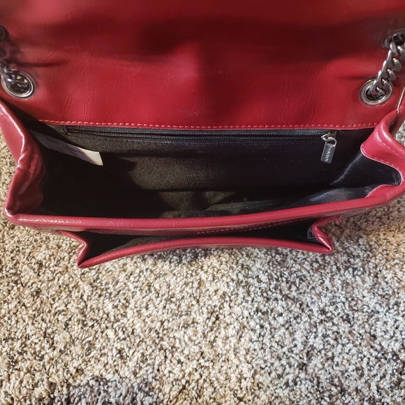 Burgundy Crossbody Bag !NOT AUTHENTIC BRAND! - Picture 6 of 15